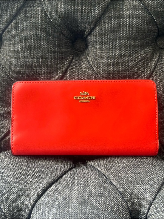 Coach Handbags - COACH Slim Wallet Style 58586